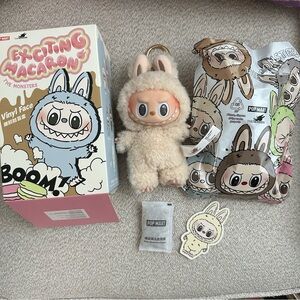 POP MART Exciting Macaron (Soymilk)